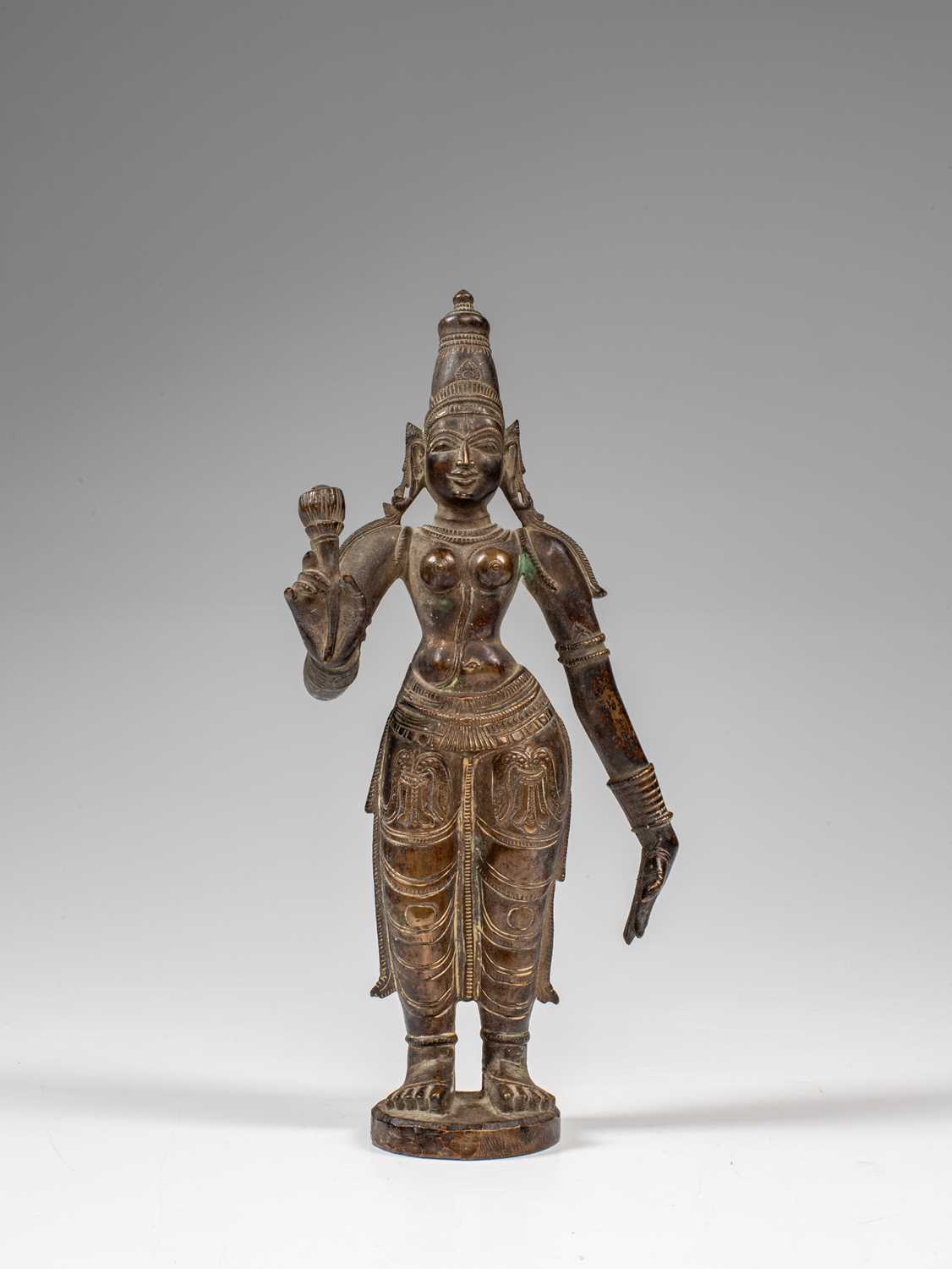Lot 2 - BHUDEVI / LAKSHMI