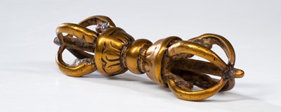 Lot 17 - FOUR PRAWNED SUPERB VAJRA