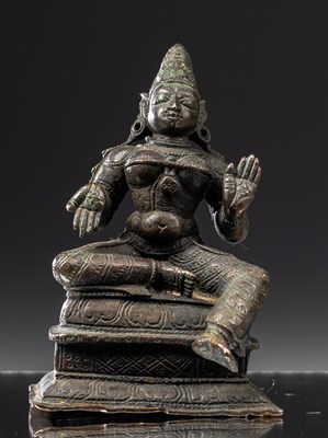 Lot 137 - UNKNOWN GODDESS