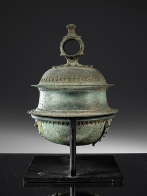 Lot 74 - BELL