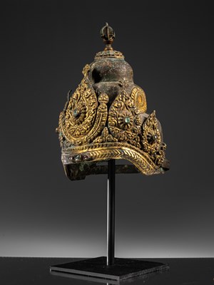 Lot 4 - CROWN OF A PRIEST