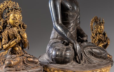 Lot 23 - EXTREMLY RARE BUDDHA WITH CONSORTS
