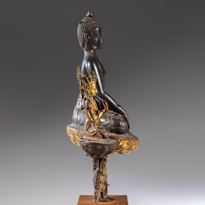 Lot 23 - EXTREMLY RARE BUDDHA WITH CONSORTS
