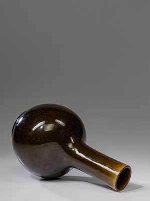 Lot 36 - (R) Brown bulbous long neck vase