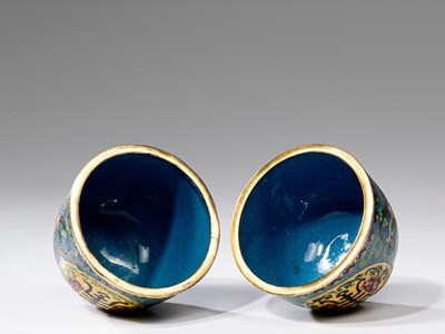 Lot 91 - TWO CHINESE CLOISONNE CUPS 19TH CENTURY
