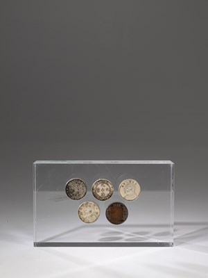 Lot 90 - FIVE DOLLAR COINS