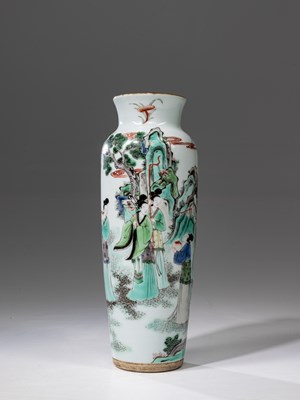 Lot 89 - WU CAI VASE