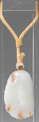 Lot 39 - JADE PENDANT