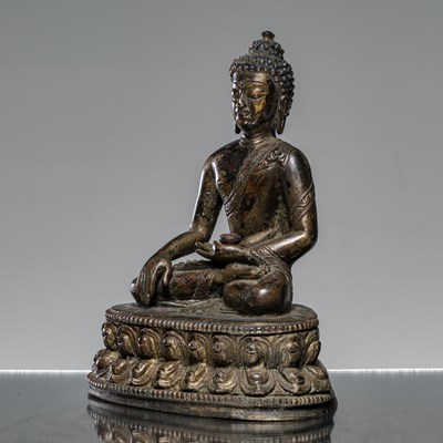 Lot 37 - TIBETAN BRONZE BUDDHA 18TH CENTURY