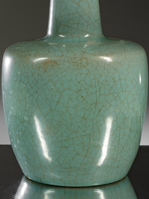 Lot 62 - A LONGQUAN CELADON MALLET-SHAPED VASE