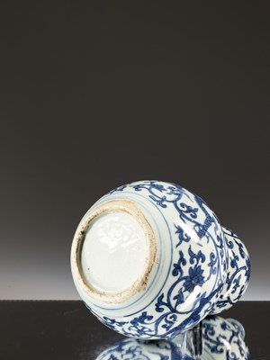 Lot 93 - BLUE AND WHITE DOUBLE-GOURD VASE